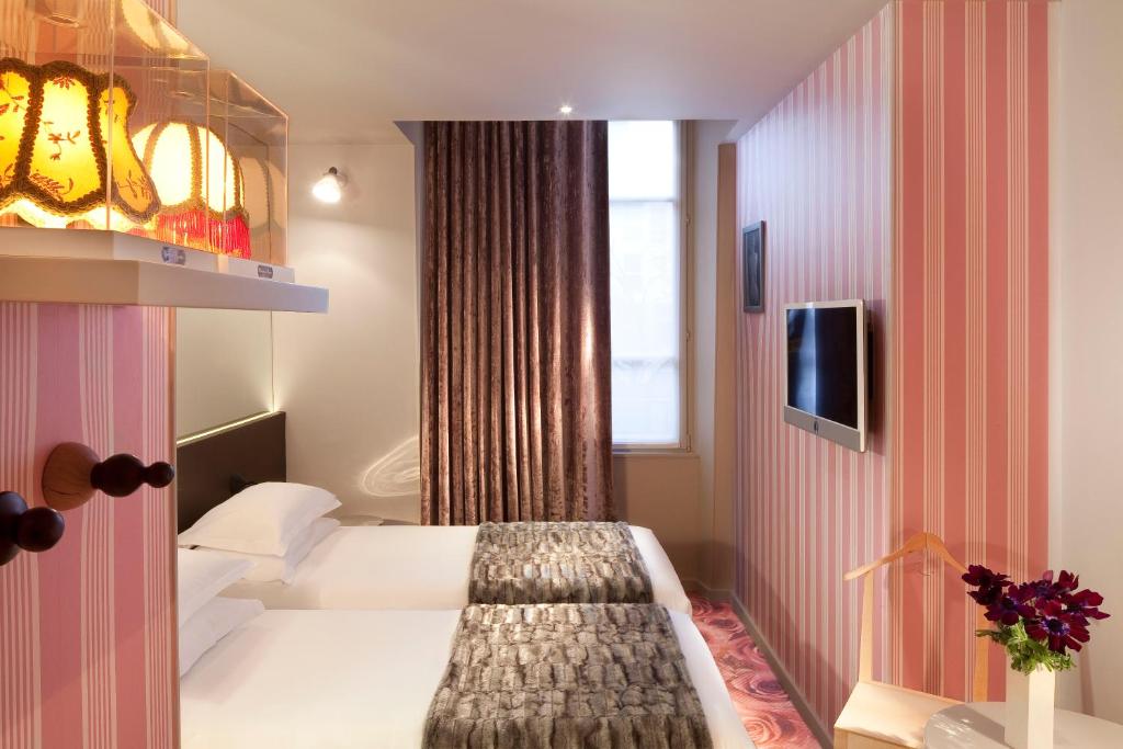 Двухместный (Улучшенный двухместный номер с 1 кроватью), Hotel Georgette