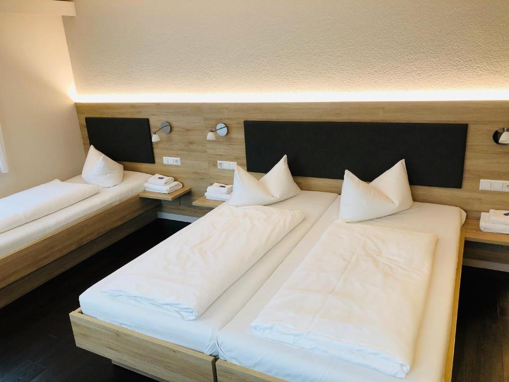 Трехместный (Трехместный номер), Landhotel Traube