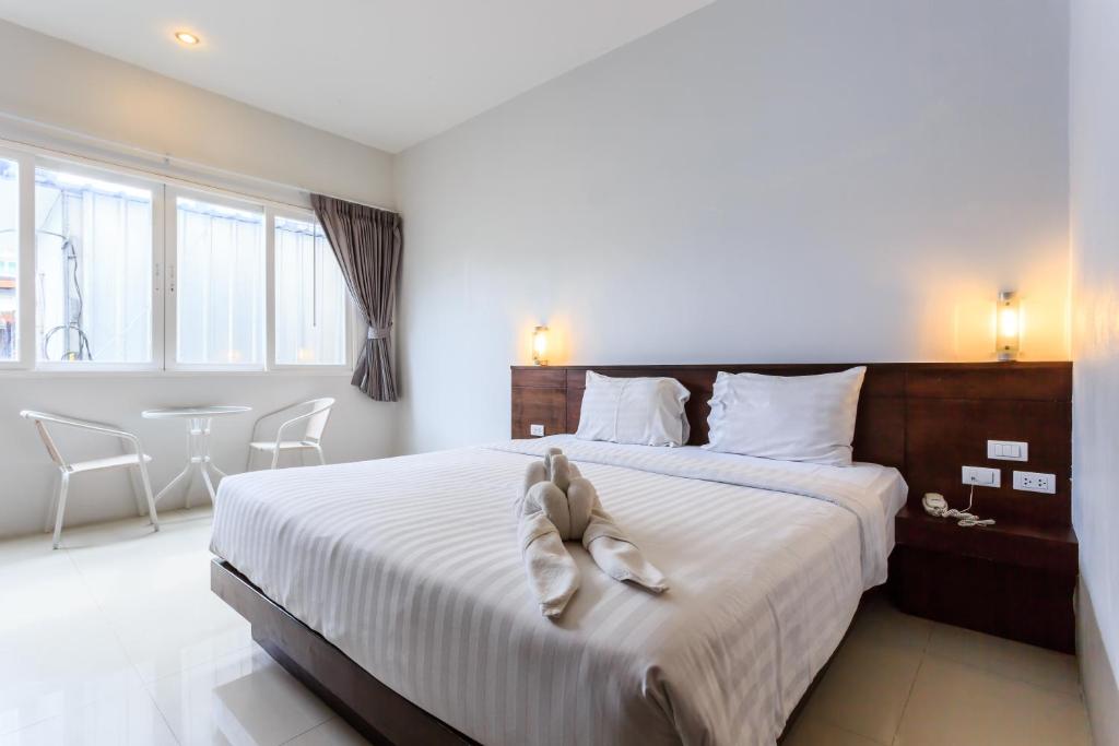 Двухместный (Staycation Offer Budget Room+ 10% discount F&B), 7Q Bangla Hotel