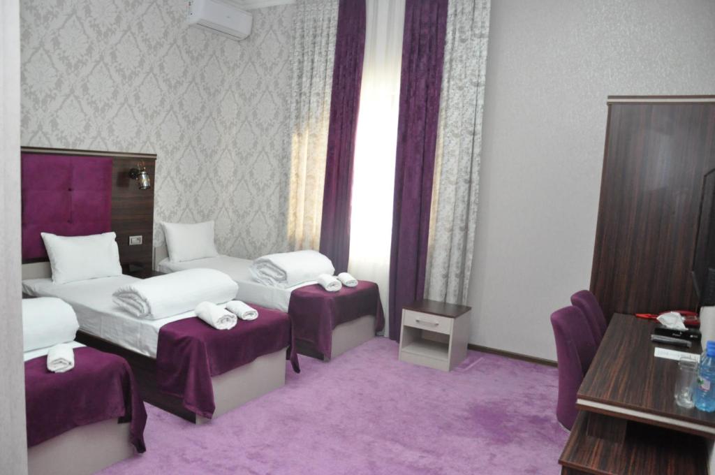 Трехместный (Стандартный трехместный номер), Отель Saf Inn на Каверочкина