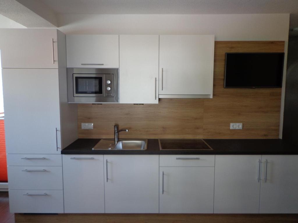 Ladis Living photo 1