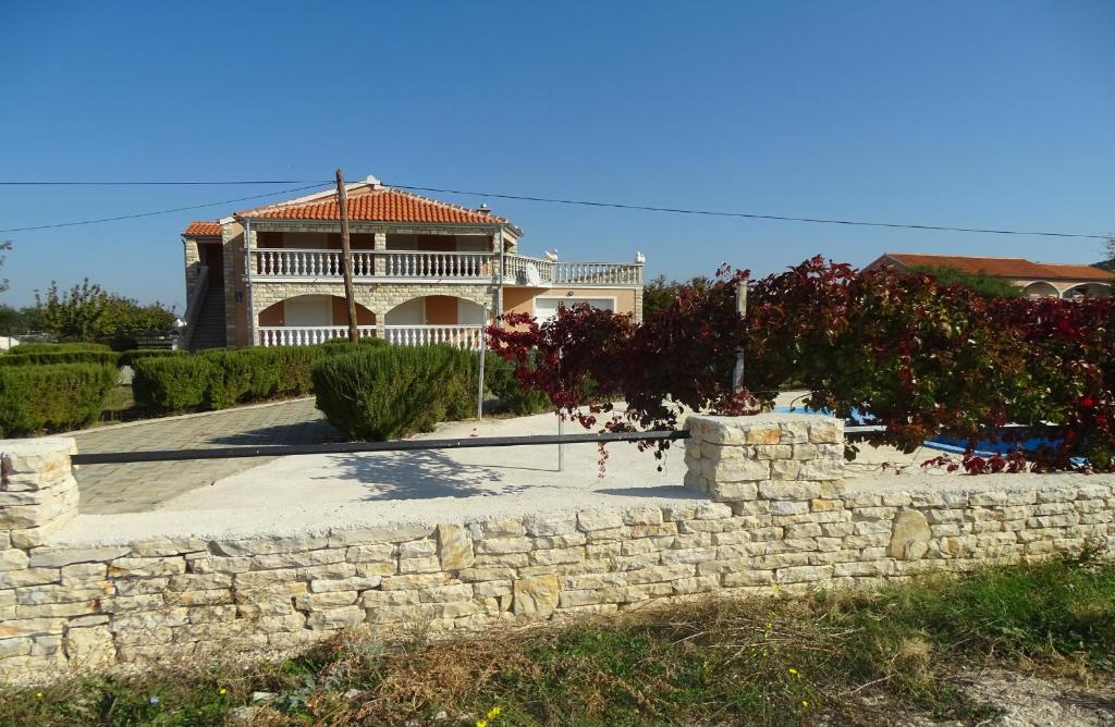 Villa Laura with pool, Budak, Zadar county photo 3