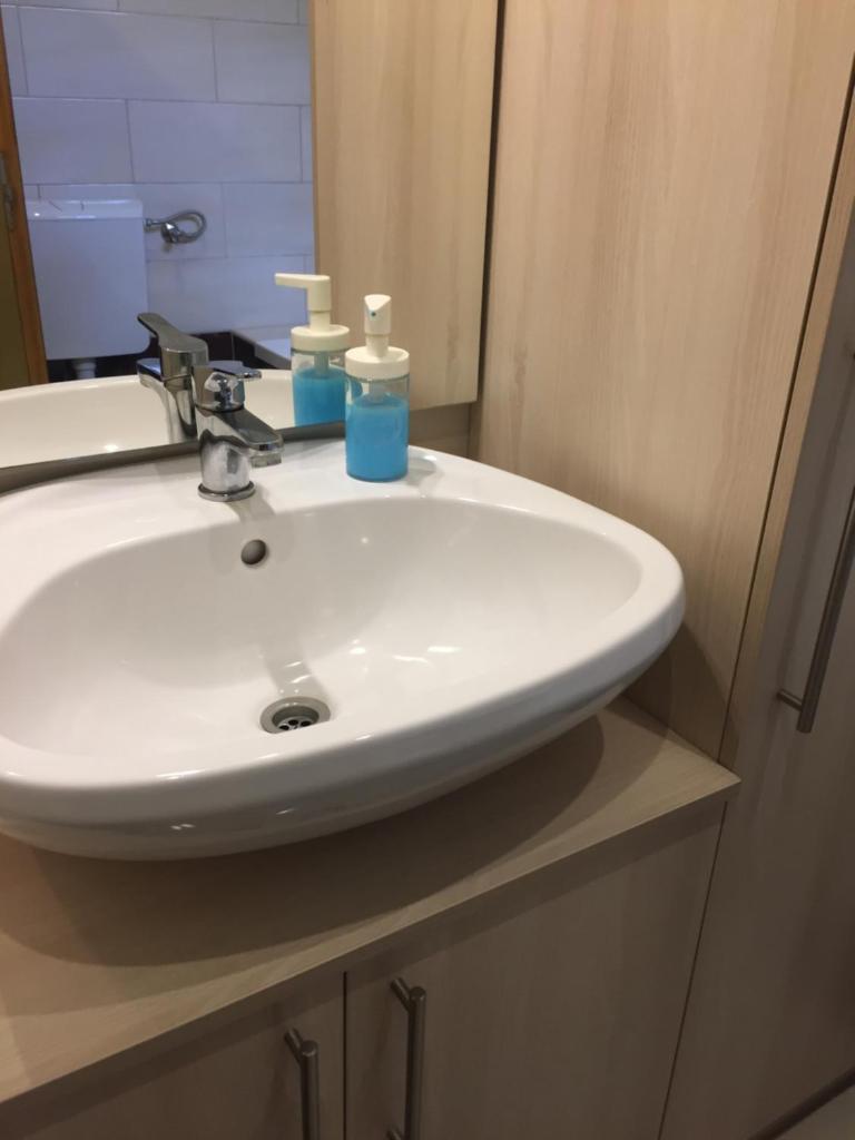 Budapest Airport , accommodation in Vecsés - Tap to explore photos