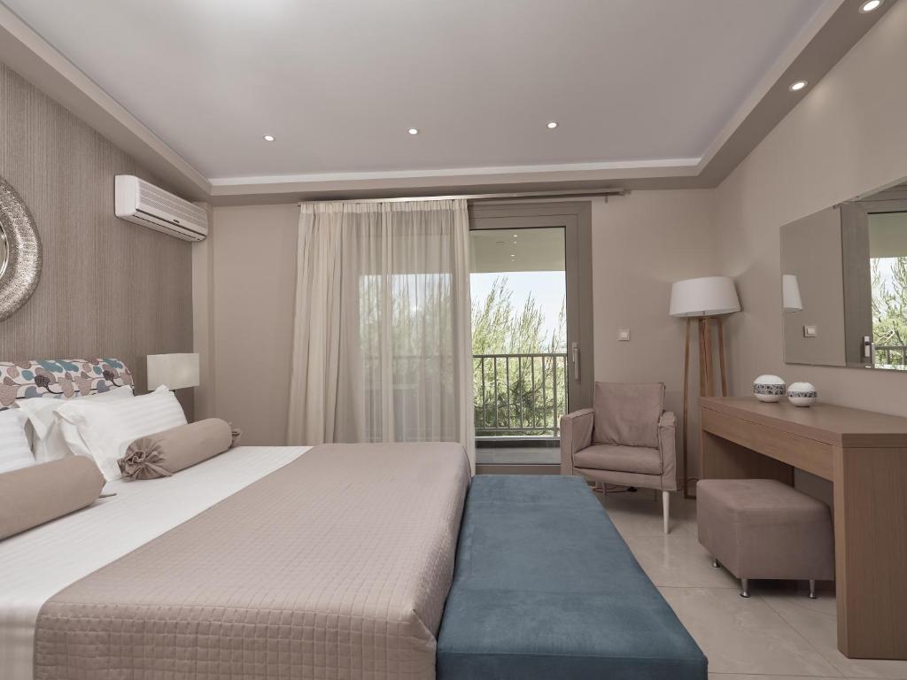 Koukounaria Hotel & Suites photo 2