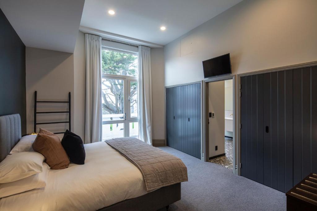 The Burlington Luxury Octagon Apartment photo 2