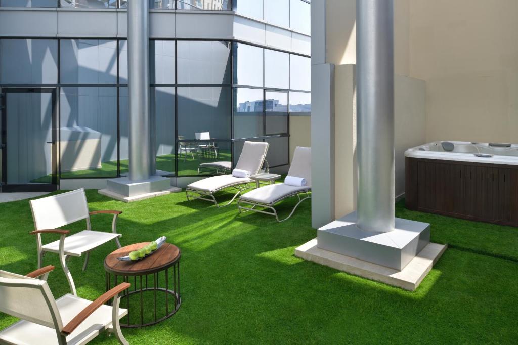 Апартаменты (Пентхаус), Апарт-отель Mövenpick Hotel Apartments Downtown Dubai