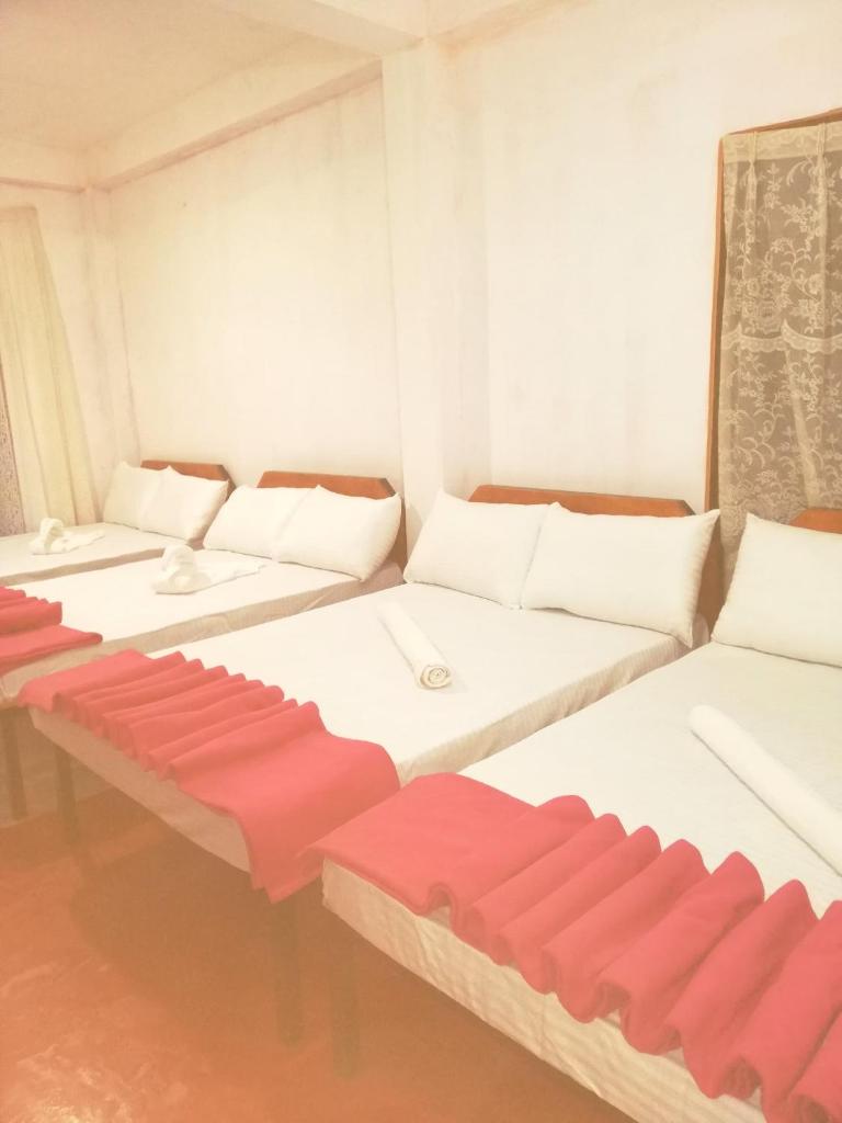 Ohiya Mount Plaza photo 1