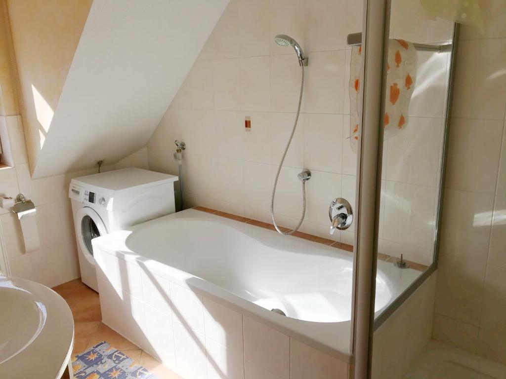 Ferienwohnung Burgblick photo 3