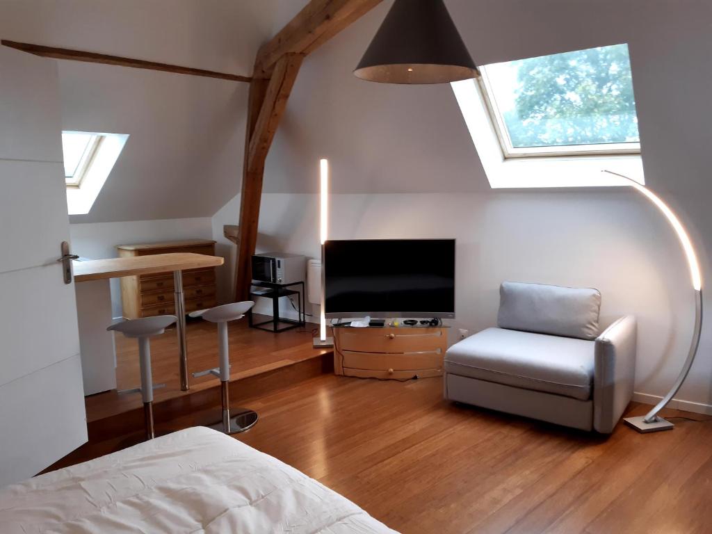 loft studio avec charme et authenticité photo 1