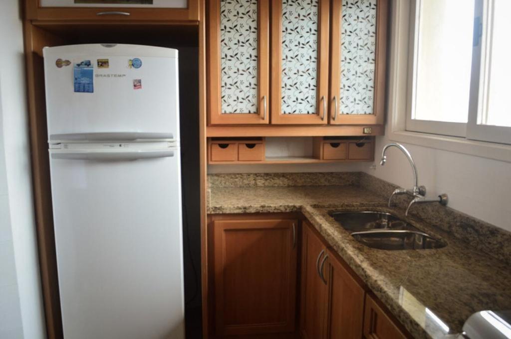 Apartamento a Um Passo Da Rua Coberta com WI-FI photo 4