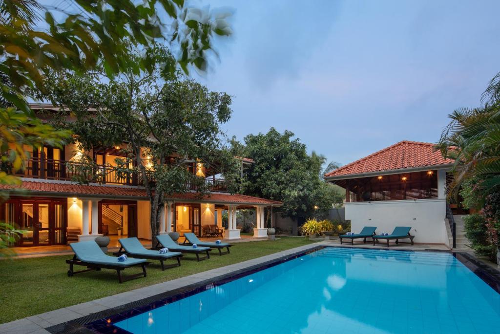 Ballarat Luxury Villa - Hikkaduwa photo 1