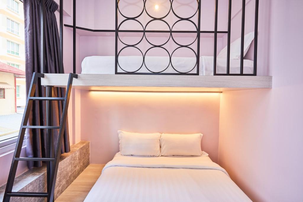 Трехместный (Трехместный номер Делюкс), Fragrance Hotel - Pearl
