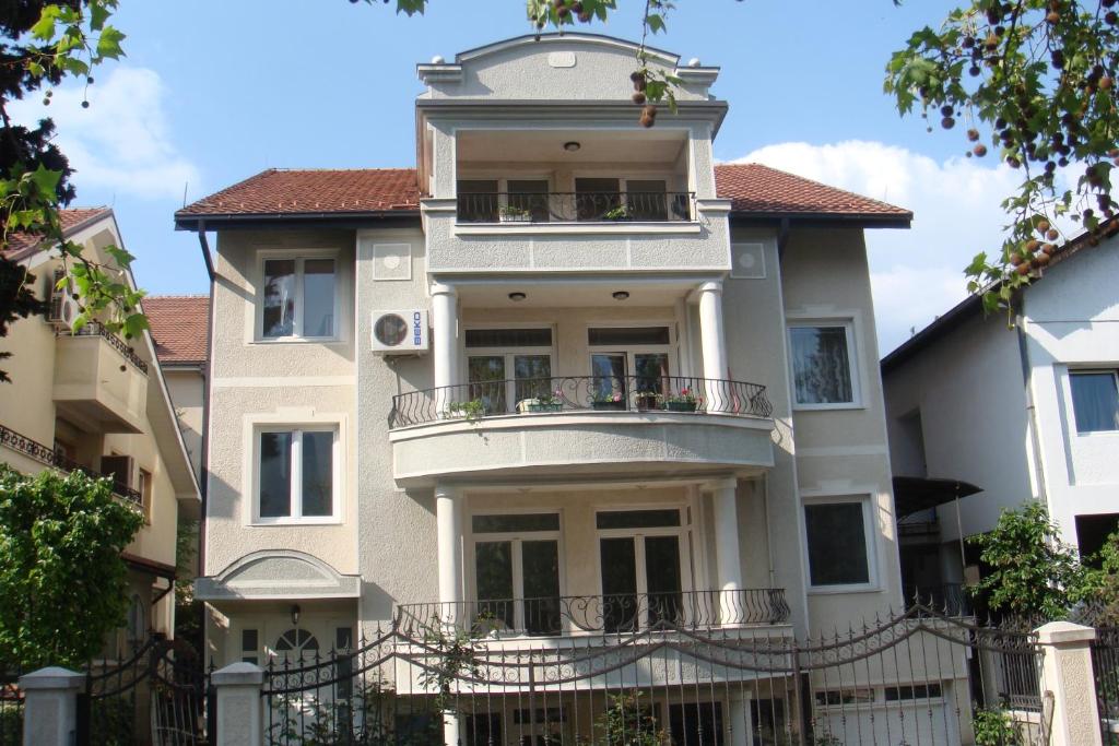 Vik House photo 1