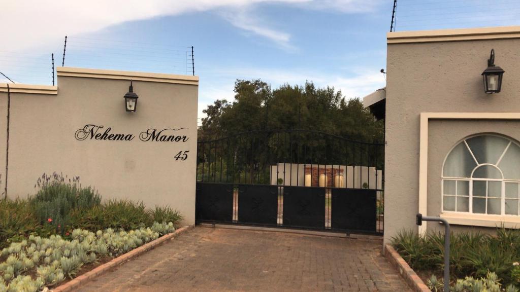 Nehema Manor