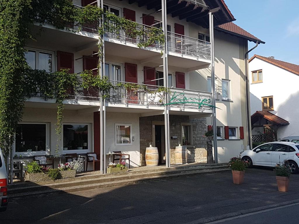 Hotel KAMPS