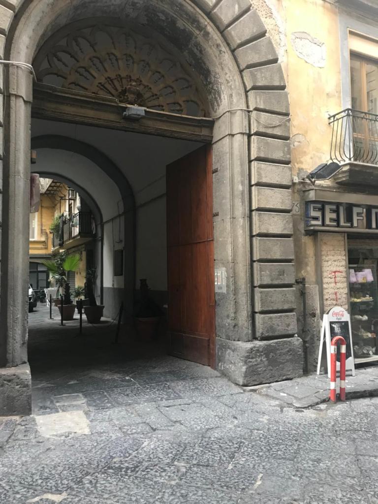 La casetta 75, Naples