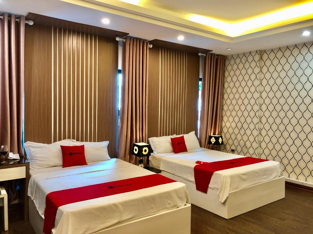Семейный (Семейный номер), The Royal Hotel