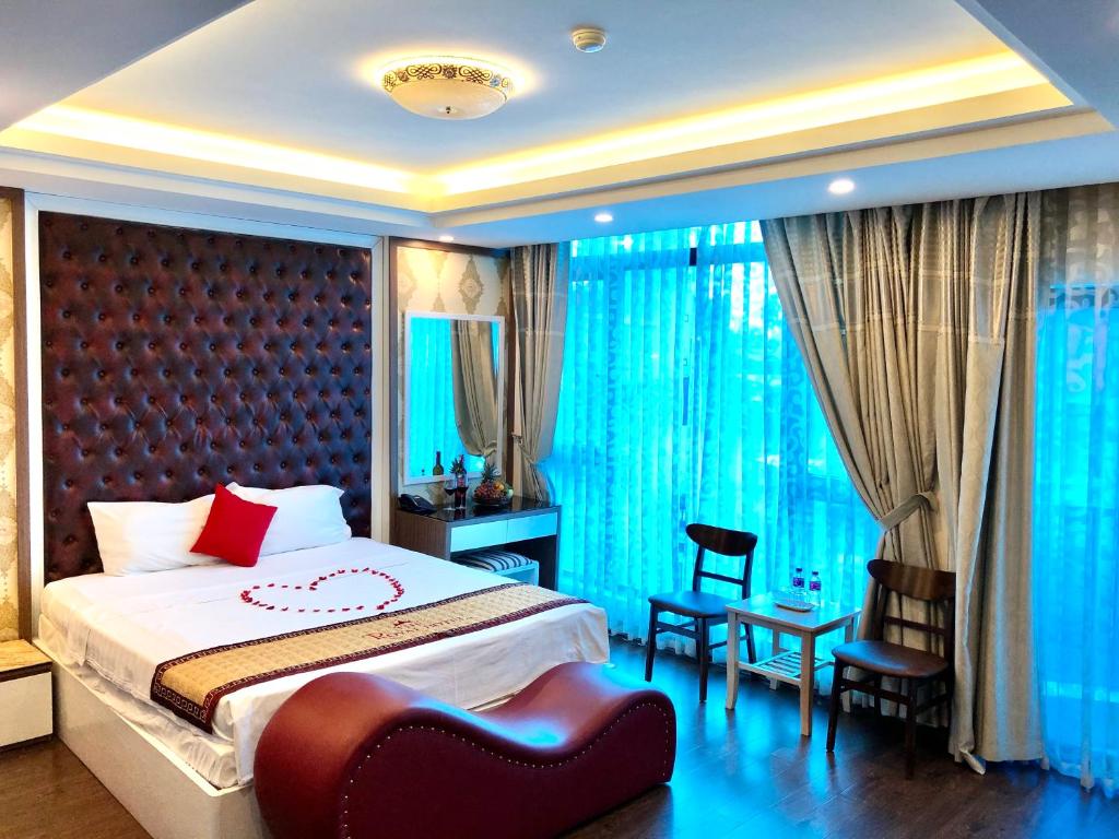 Двухместный (Номер Делюкс с кроватью размера «queen-size»), The Royal Hotel
