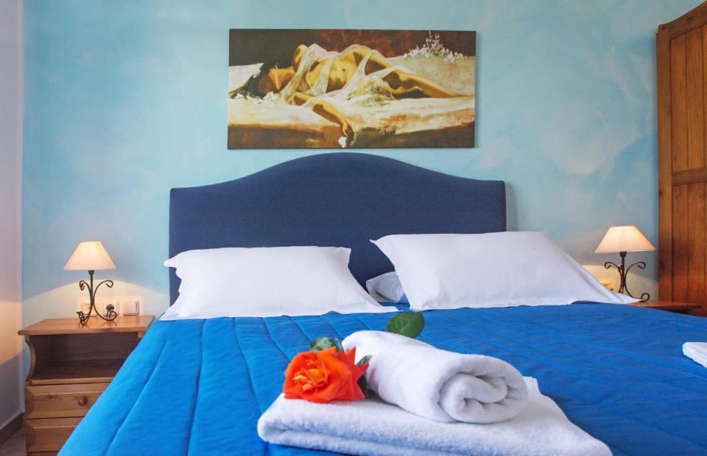 Pantonia Apartments photo 2