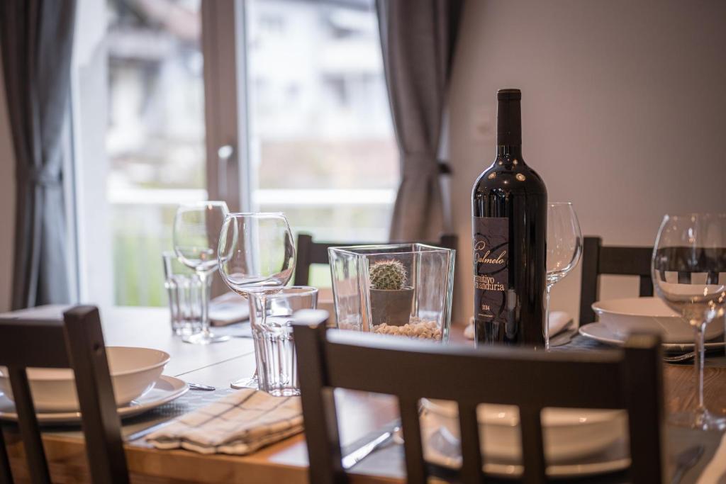 2 Bedroom Mountain View Apartment Interlaken photo 3