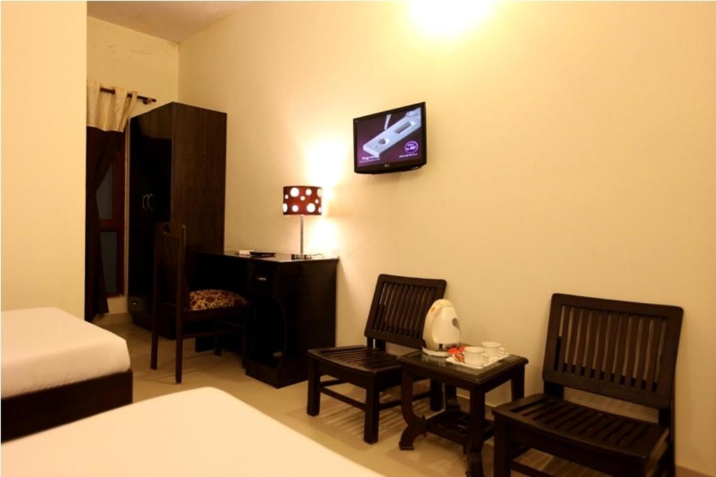 Двухместный (Двухместный номер Делюкс с 2 отдельными кроватями), Hotel Airport City