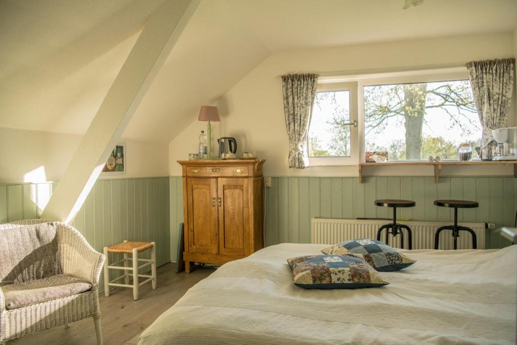 boerderijkamer Korenbloem photo 3