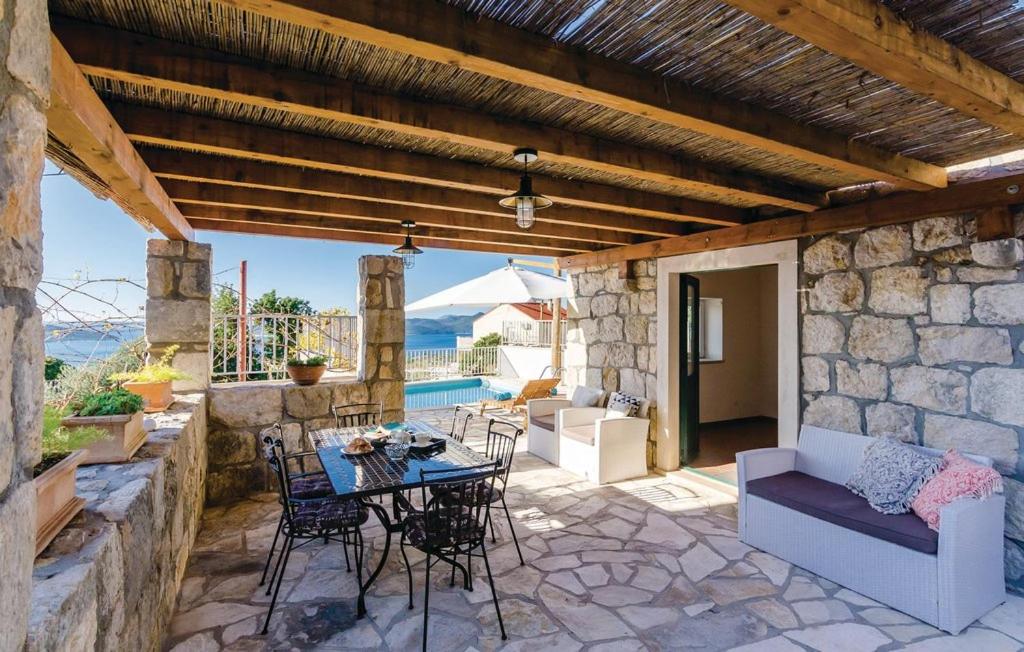 Villa Maestral photo 2