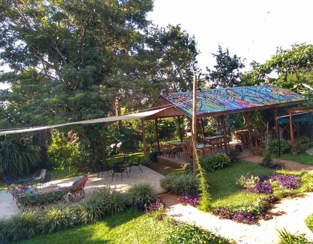 Muti Entebbe photo 1