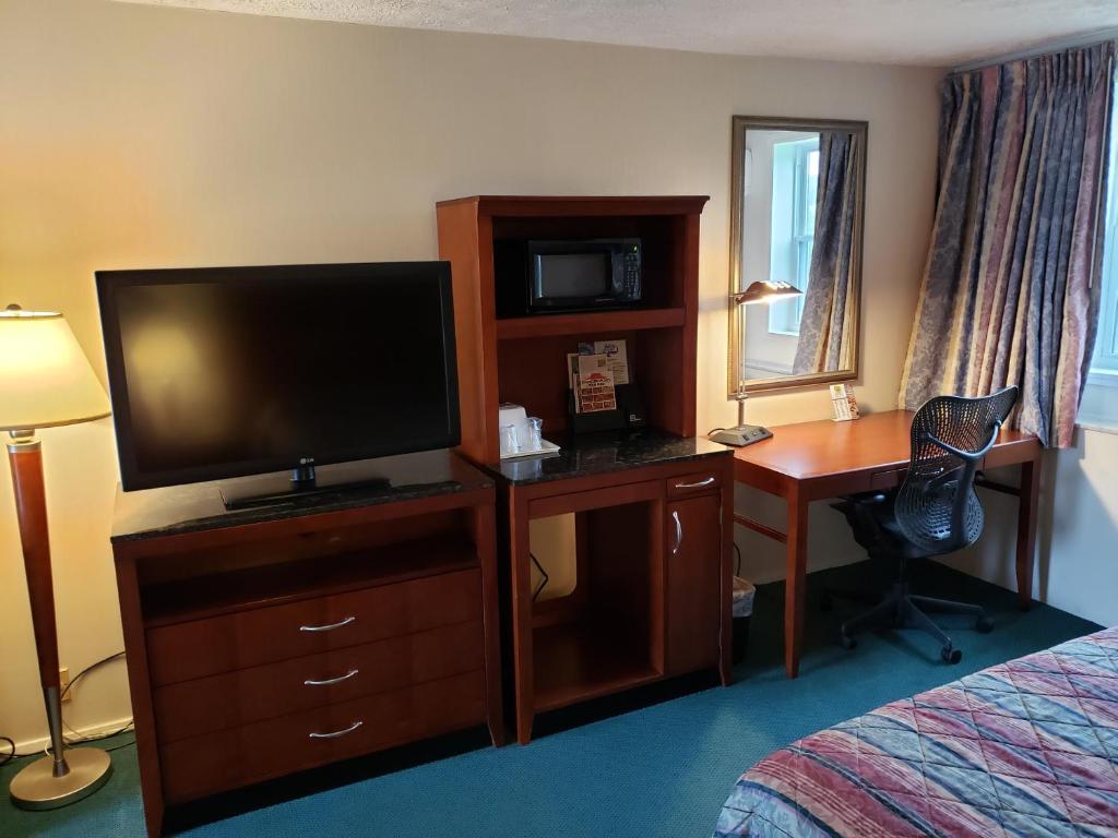 Huntingdon Motor Inn photo 2