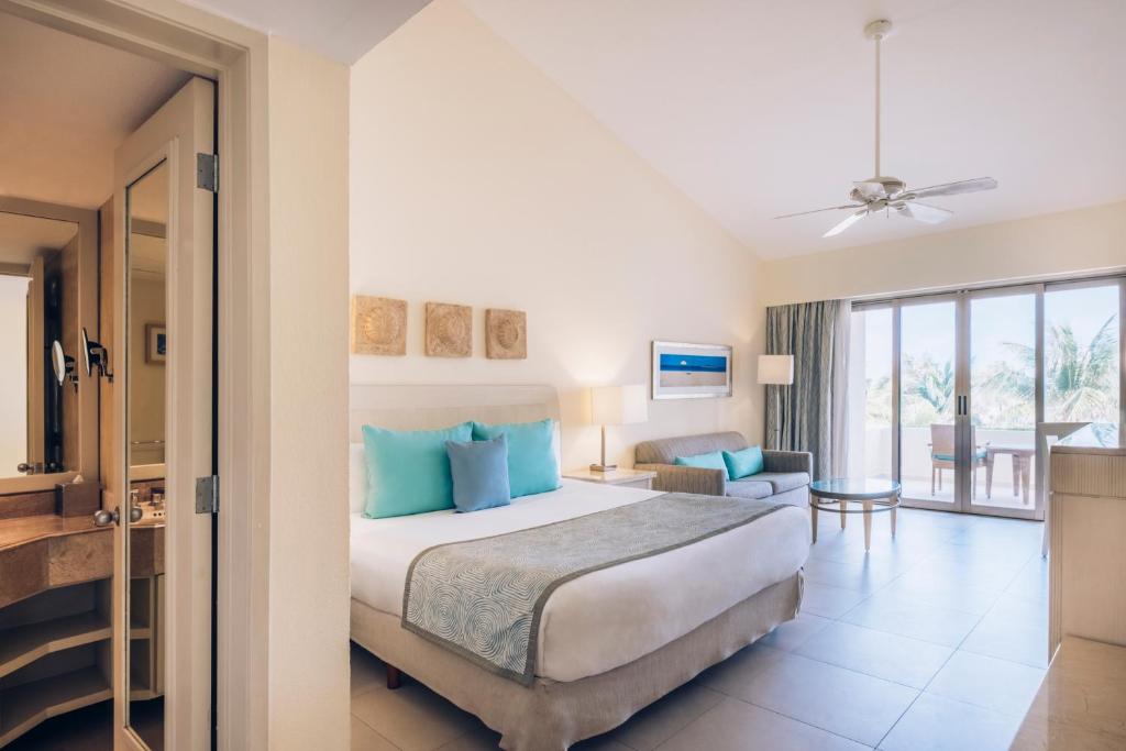 Вилла (Вилла с видом на сад (для 1 взрослого и 2 детей)), Iberostar Cancun