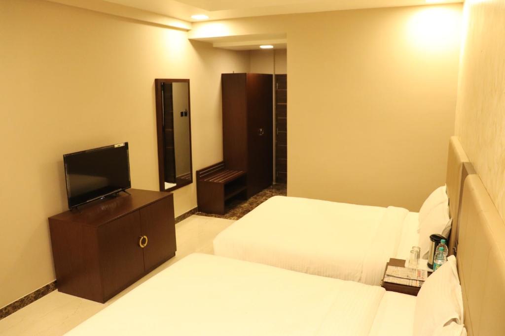 Mangal Grand Hotel photo 3