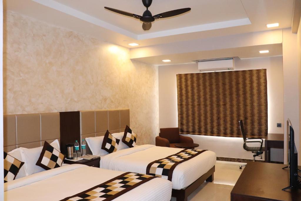 Mangal Grand Hotel photo 1