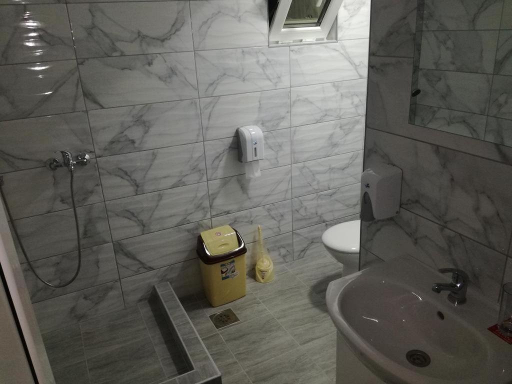 Hostel „Ж" photo 1