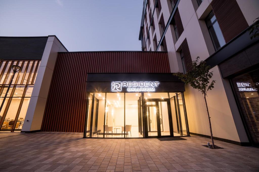 Rooms of Resident City Hotel