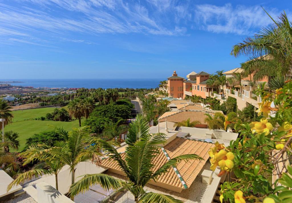 Royal Garden Villas, Luxury Hotel photo 1