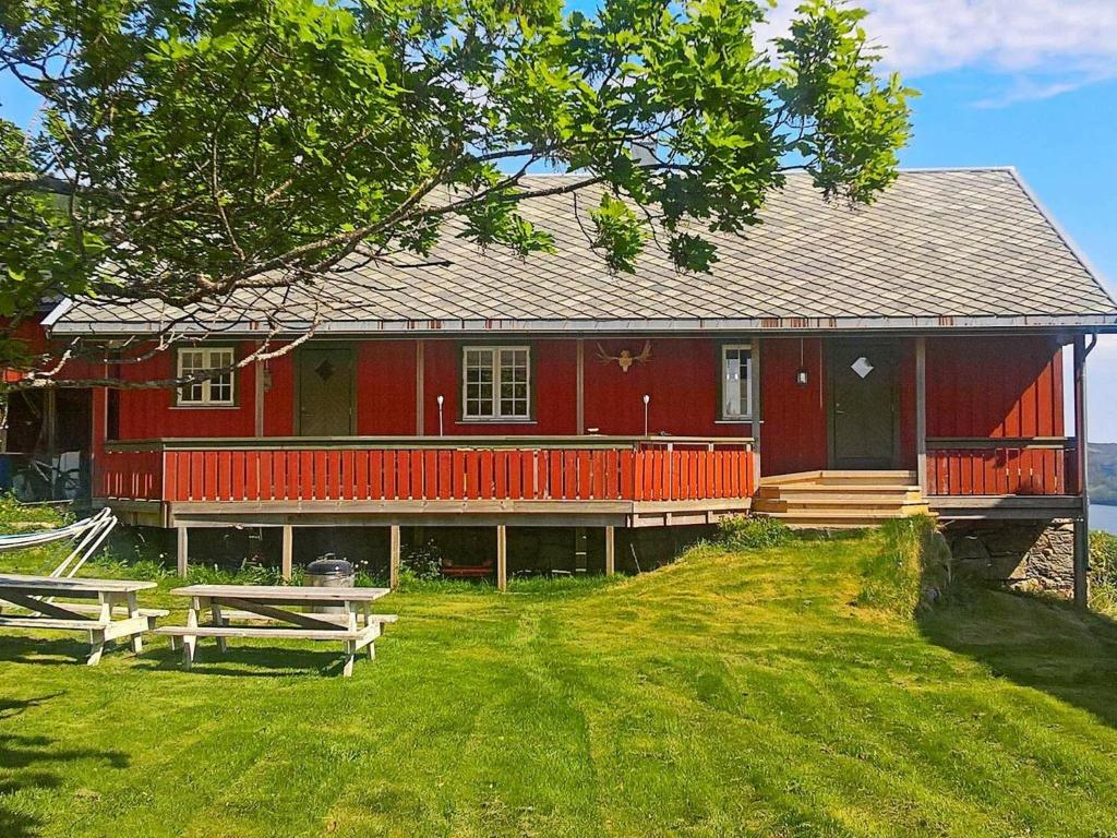 Four-Bedroom Holiday home in Follafoss photo 1
