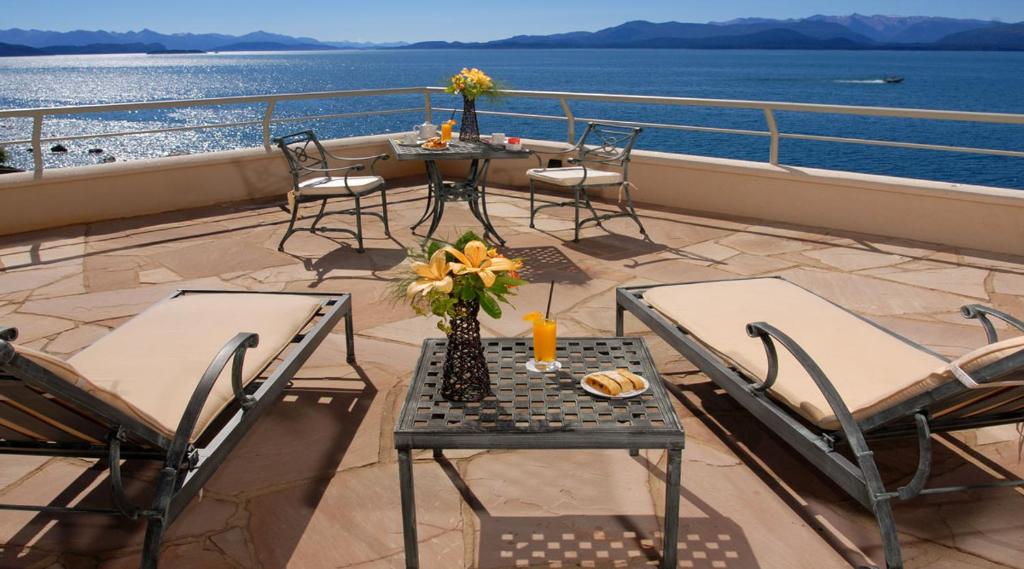 Cacique Inacayal Lake Hotel & Spa photo 4