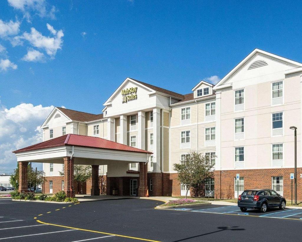 Mainstay Suites Dover photo 2