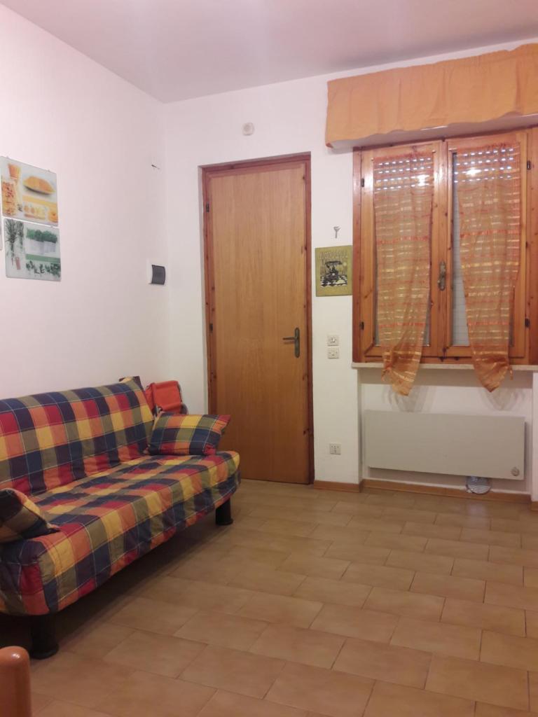 VADA (LI) ZONA RESIDENZIALE A 300 MT DAL MARE da 6 a 8 POSTI LETTO photo 2