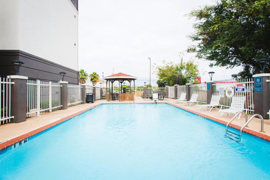 Palacio Royale Inn Signature Katy photo 3