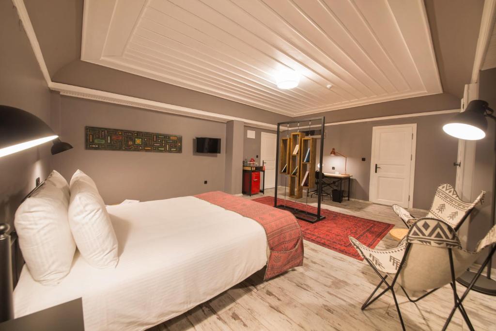 GARP HOTEL photo 2