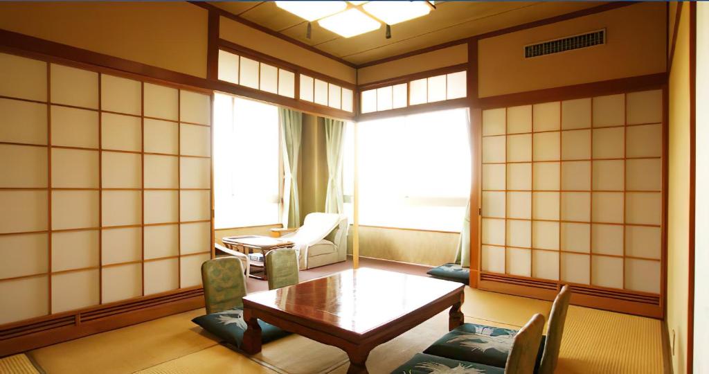 Hotel Ikaho Ginsui photo 4