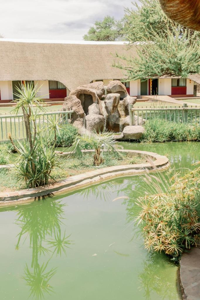 Okahandja Country Hotel photo 4