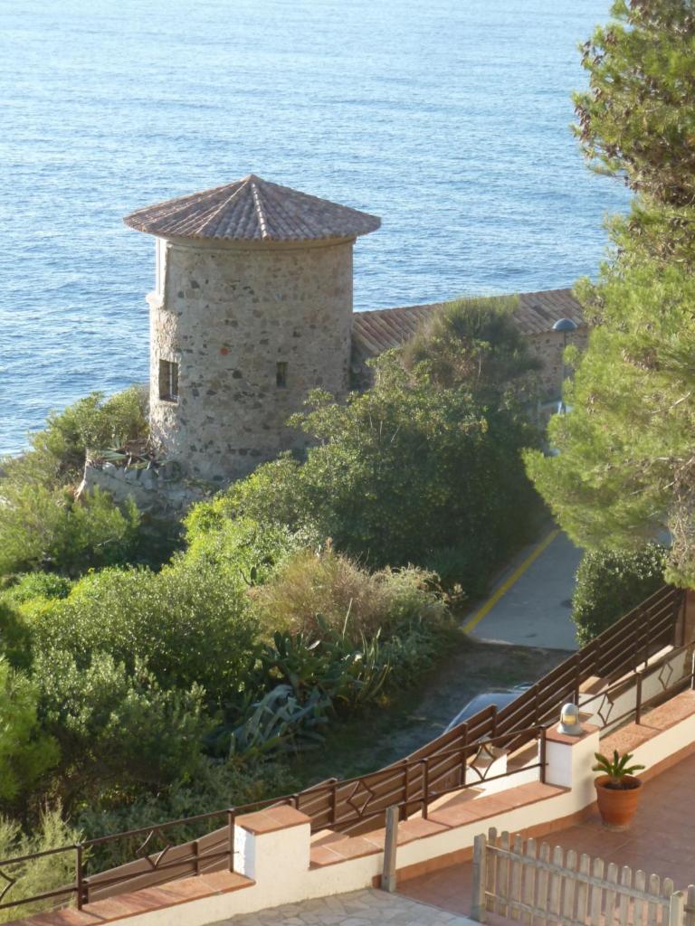 Villa Transatlantique en première ligne de mer dite Villa Esmeralda photo 3