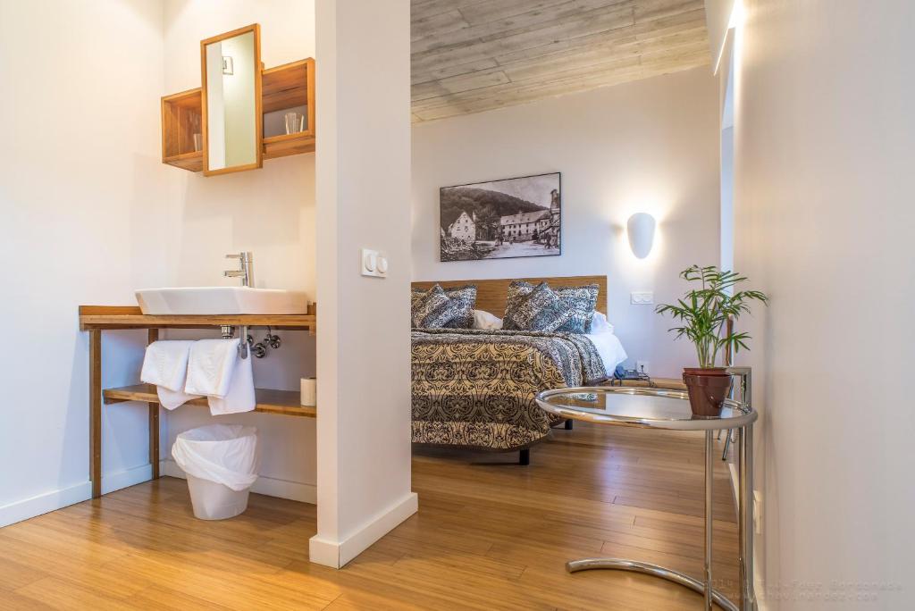 Hotel Roncesvalles photo 2