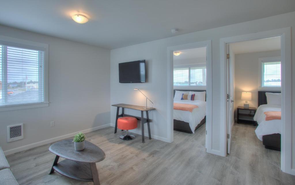 OCEAN SHORES RESORT - Brand New Rooms photo 1