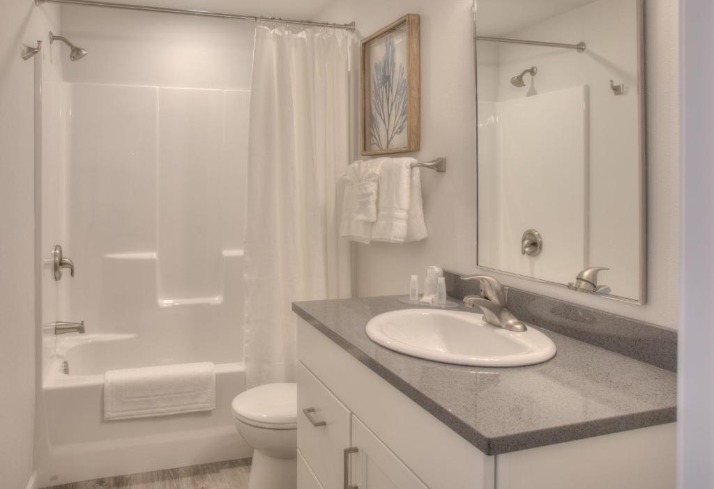 OCEAN SHORES RESORT - Brand New Rooms photo 2