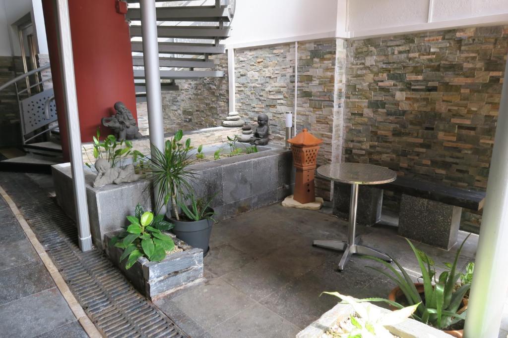 Central Hotel photo 3