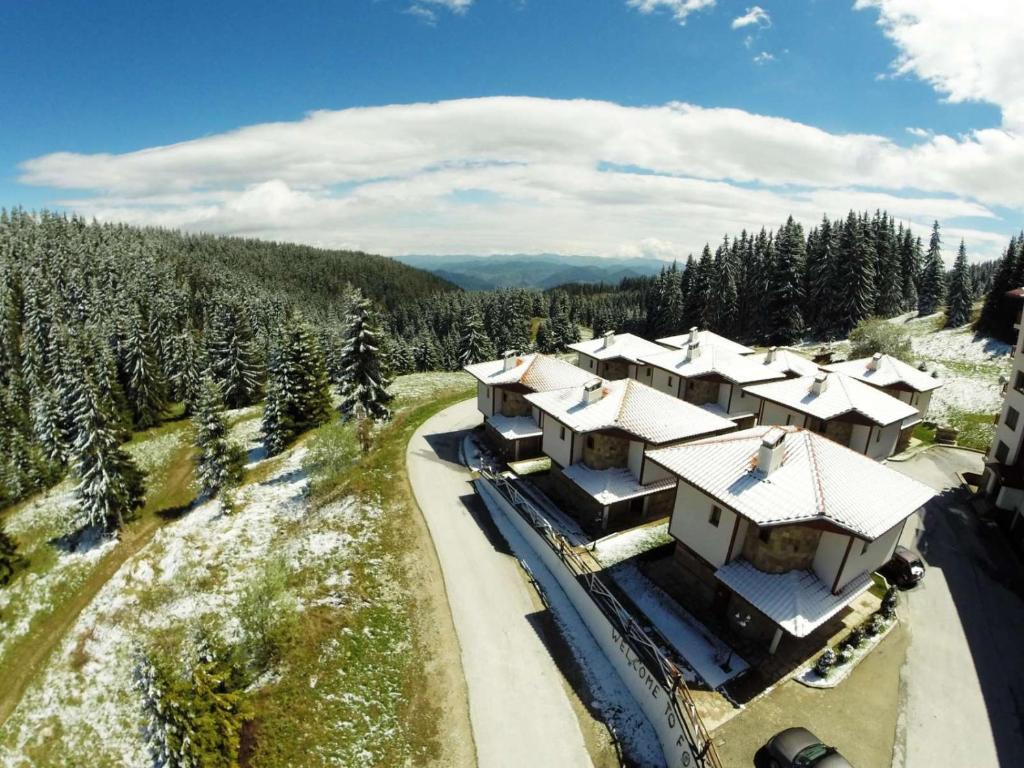 Forest Nook Villas photo 2