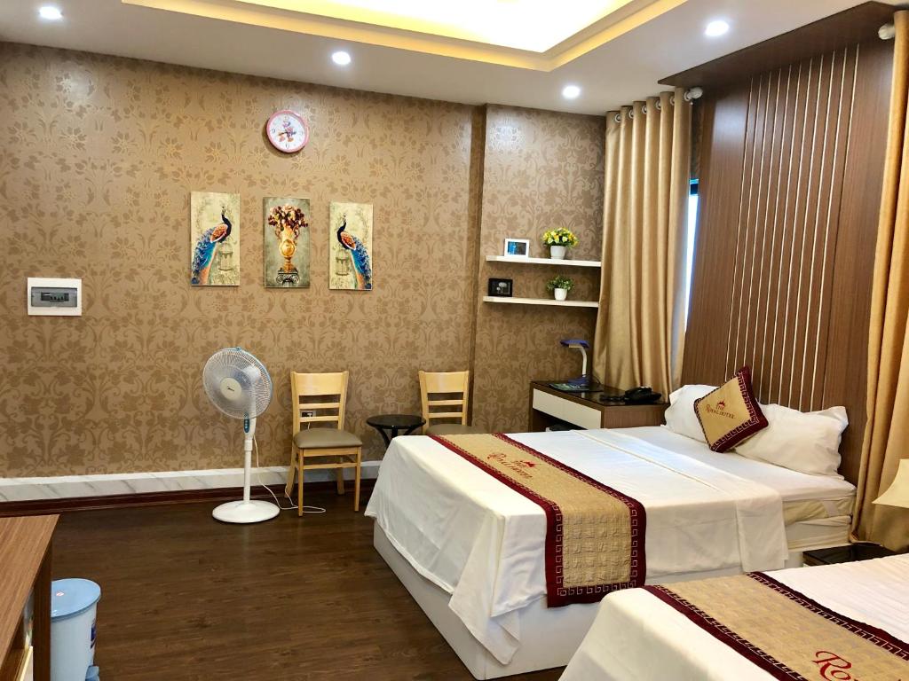 Семейный (Семейный номер), The Royal Hotel